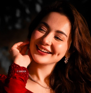 Hania Aamir