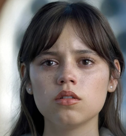 Is Jenna Ortega a Flamboyant Gamine? The Skeletal Analysis of a Gothic Icon